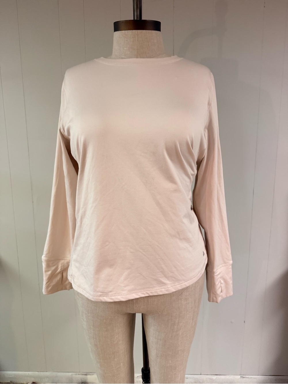 tek gear Cream Long-Sleeve Crewneck Top